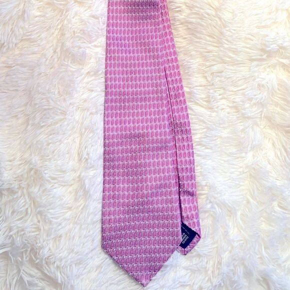 🌷 Holt Renfrew🌷 100% Silk Tie - Picture 2 of 5